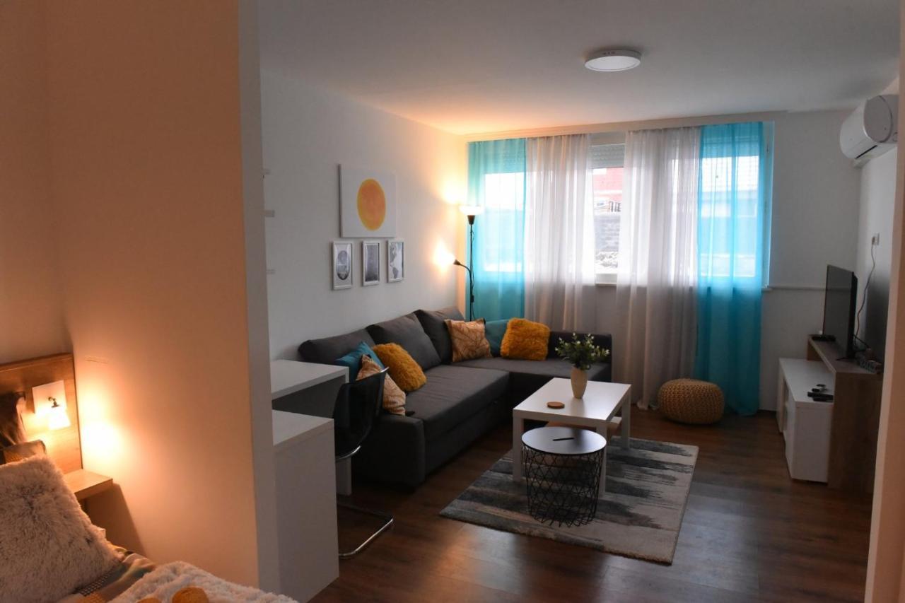Central Apartment Ćuprija Extérieur photo
